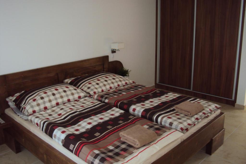Motel Senec Exterior photo